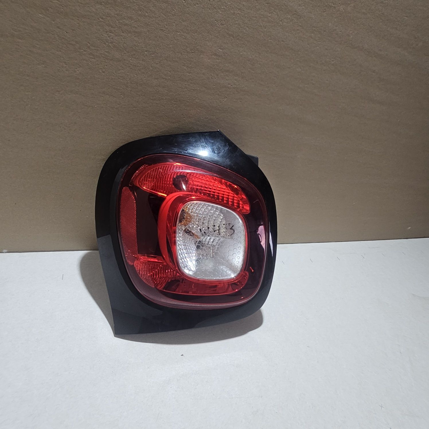 Стоп  за smart smart fortwo w453
2014-2020