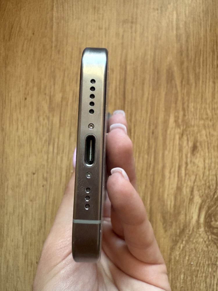 Iphone 15 pro 128 gb