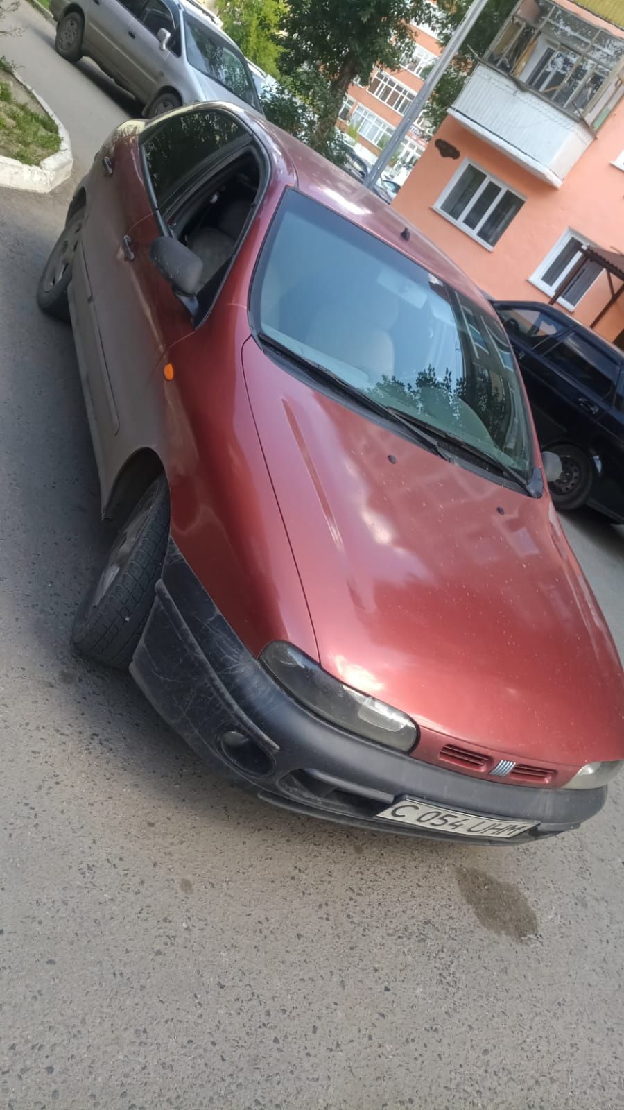 продам машину Fiat Brava