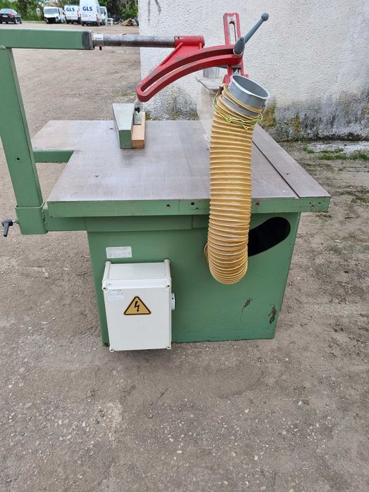 Circular pentru tivit cherestea