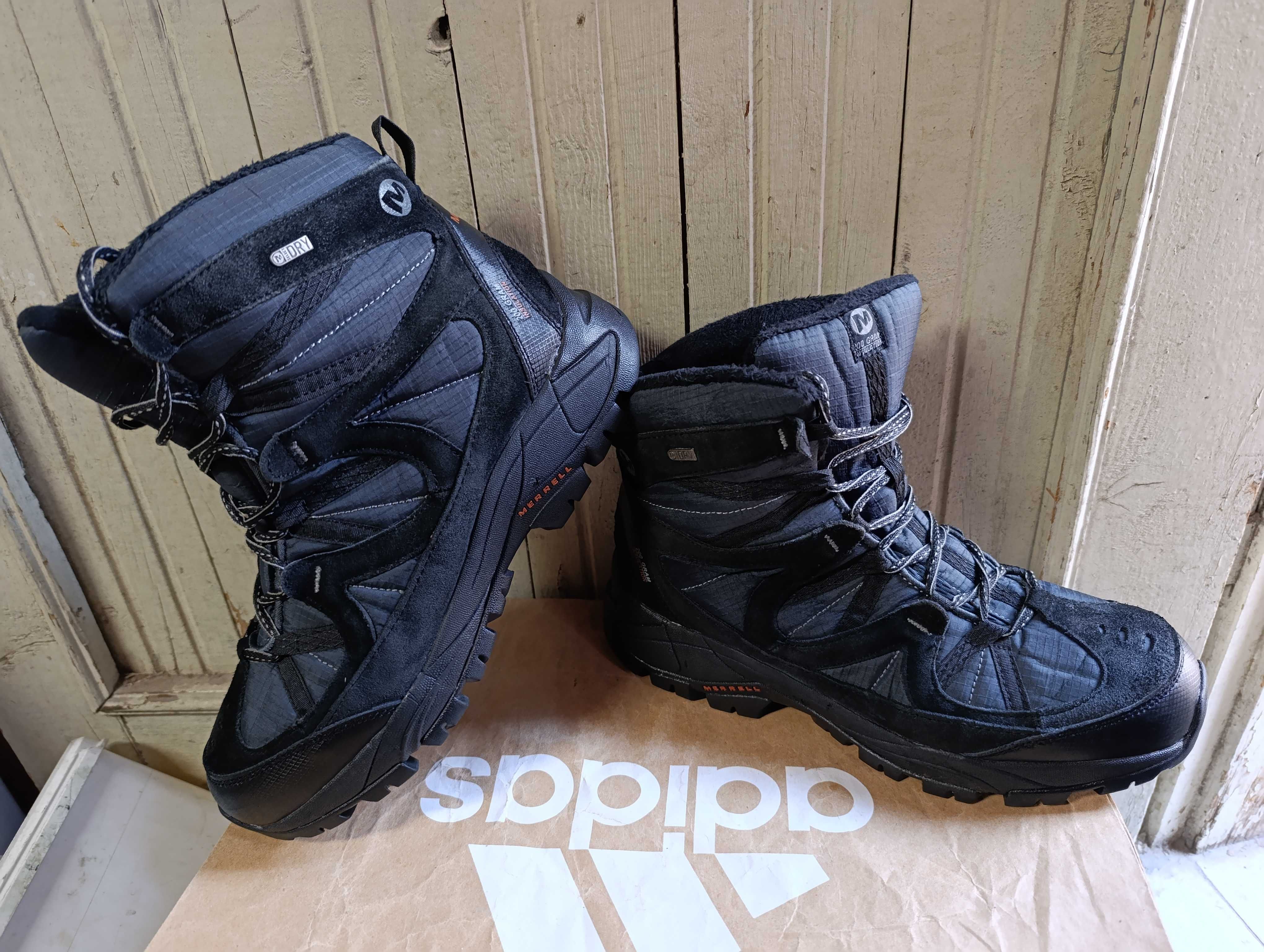 ''Merrell''оригинални зимни боти 44 номер