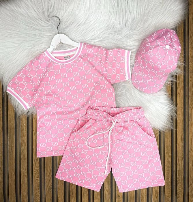 Compleuri copii din bumbac , 3 piese 

Negru 116 
Turcoaz 92 116 152 1