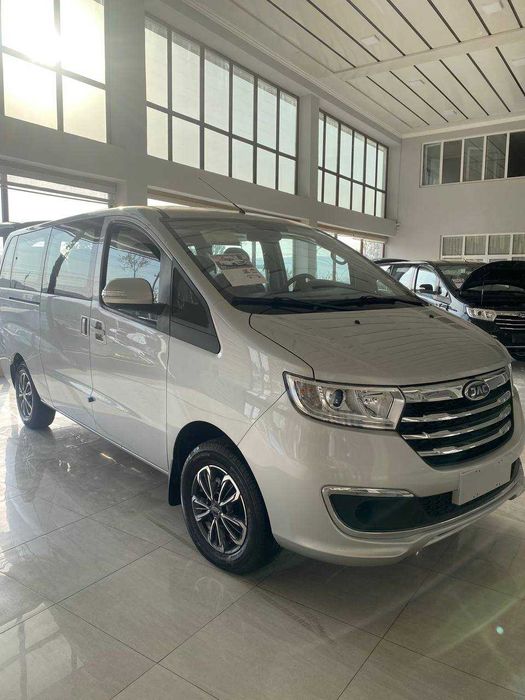 JAC M3 LUX 1 kunda rasmiylashtiriladi