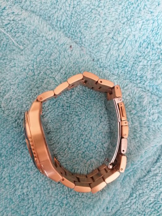 Ceas guess Plugged W0469L2