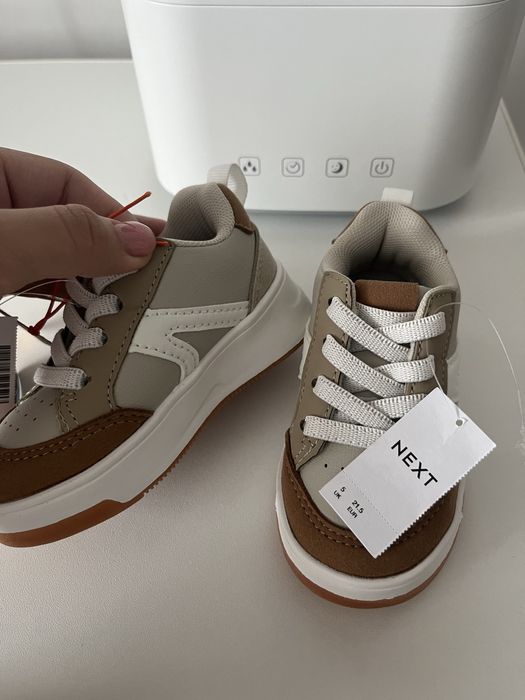 Кроссовки детские