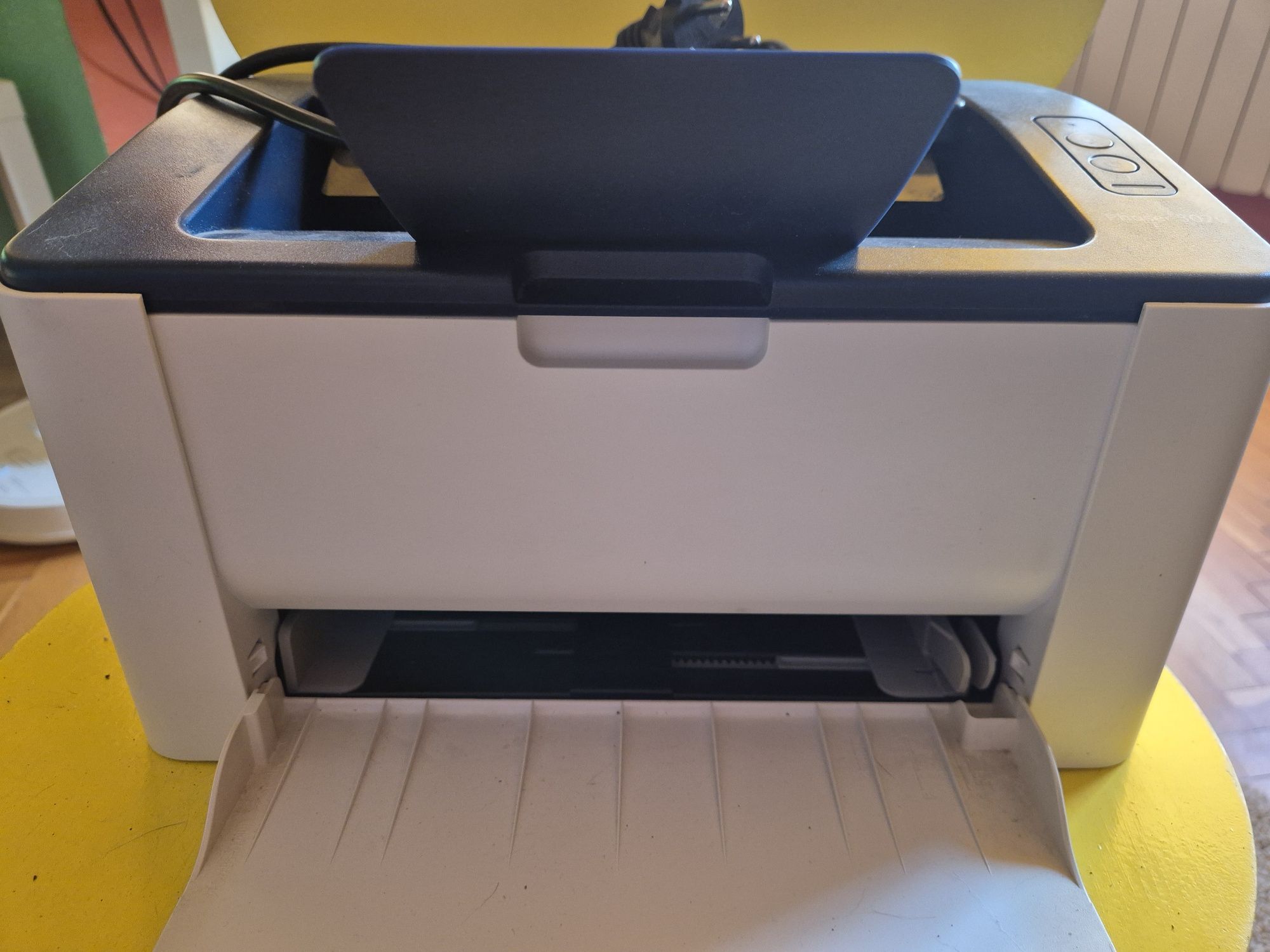 Продавам Xerox 3020 принтер неработещ