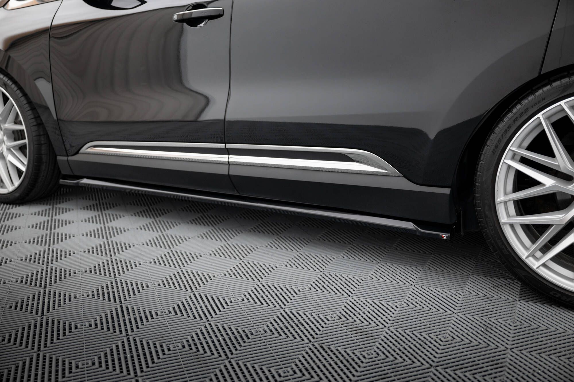 Pachet Prelungiri compatibil cu Renault Espace Maxton Design