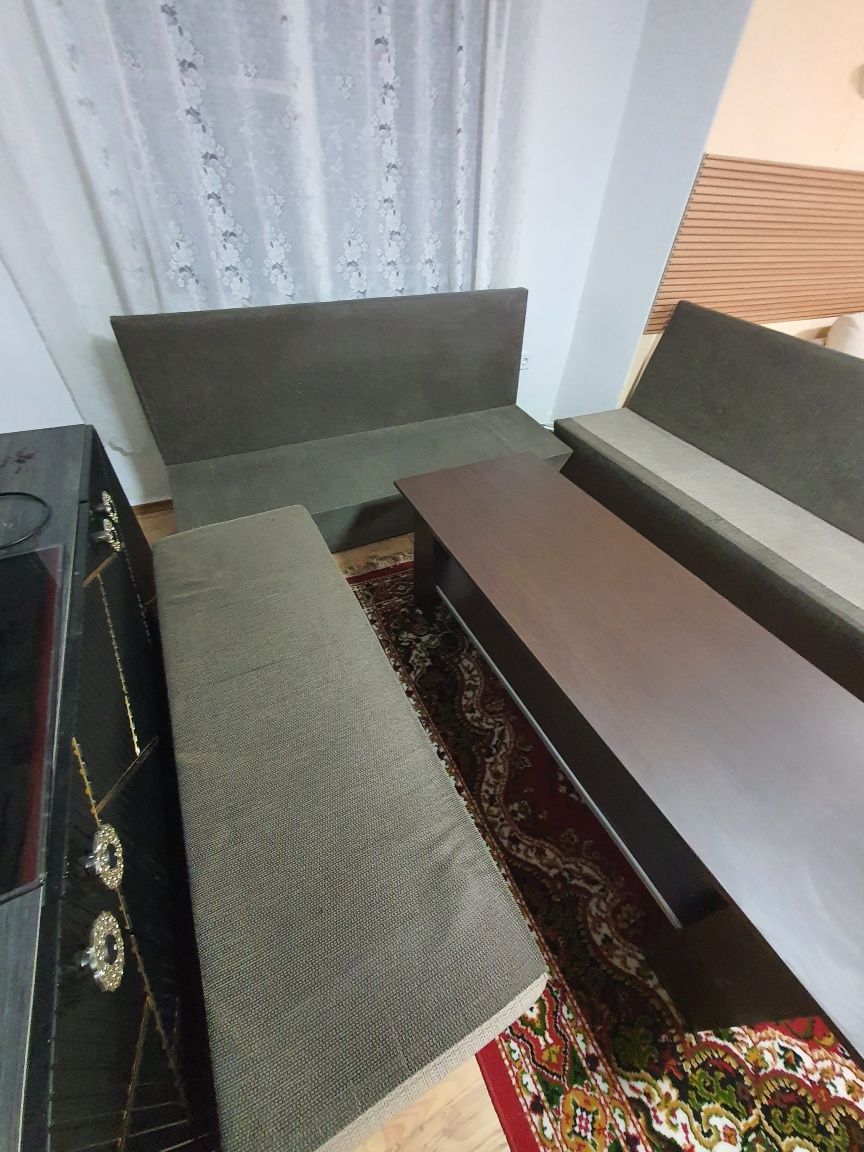 Модулни   дивани