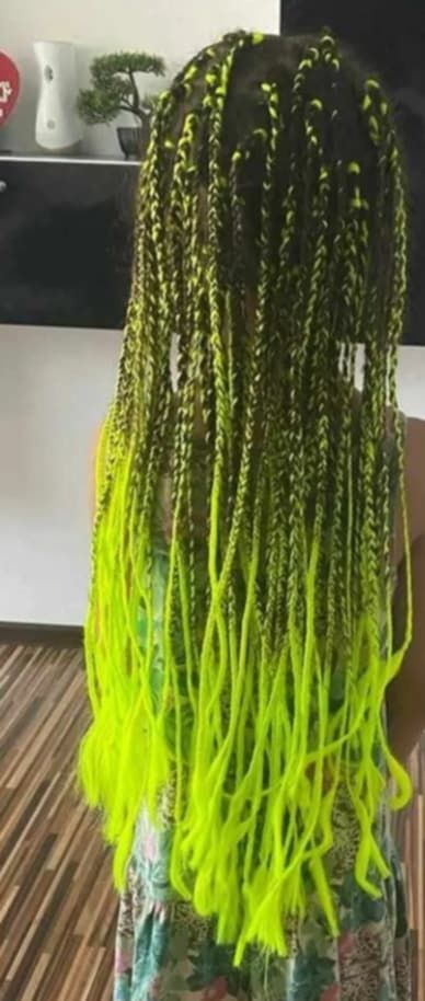 Codițe afro cu extensii sau fara extensii
