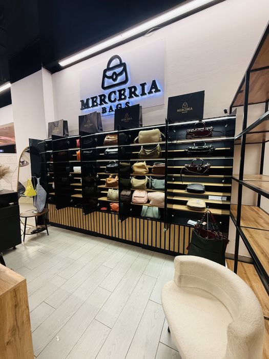 Продажа островка в ТРЦ Сарыарка