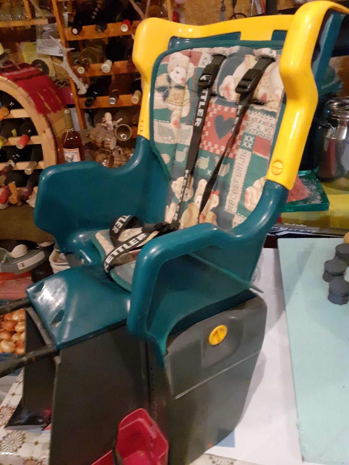 Se vinde scaun pentru bicicletă, transport copil.