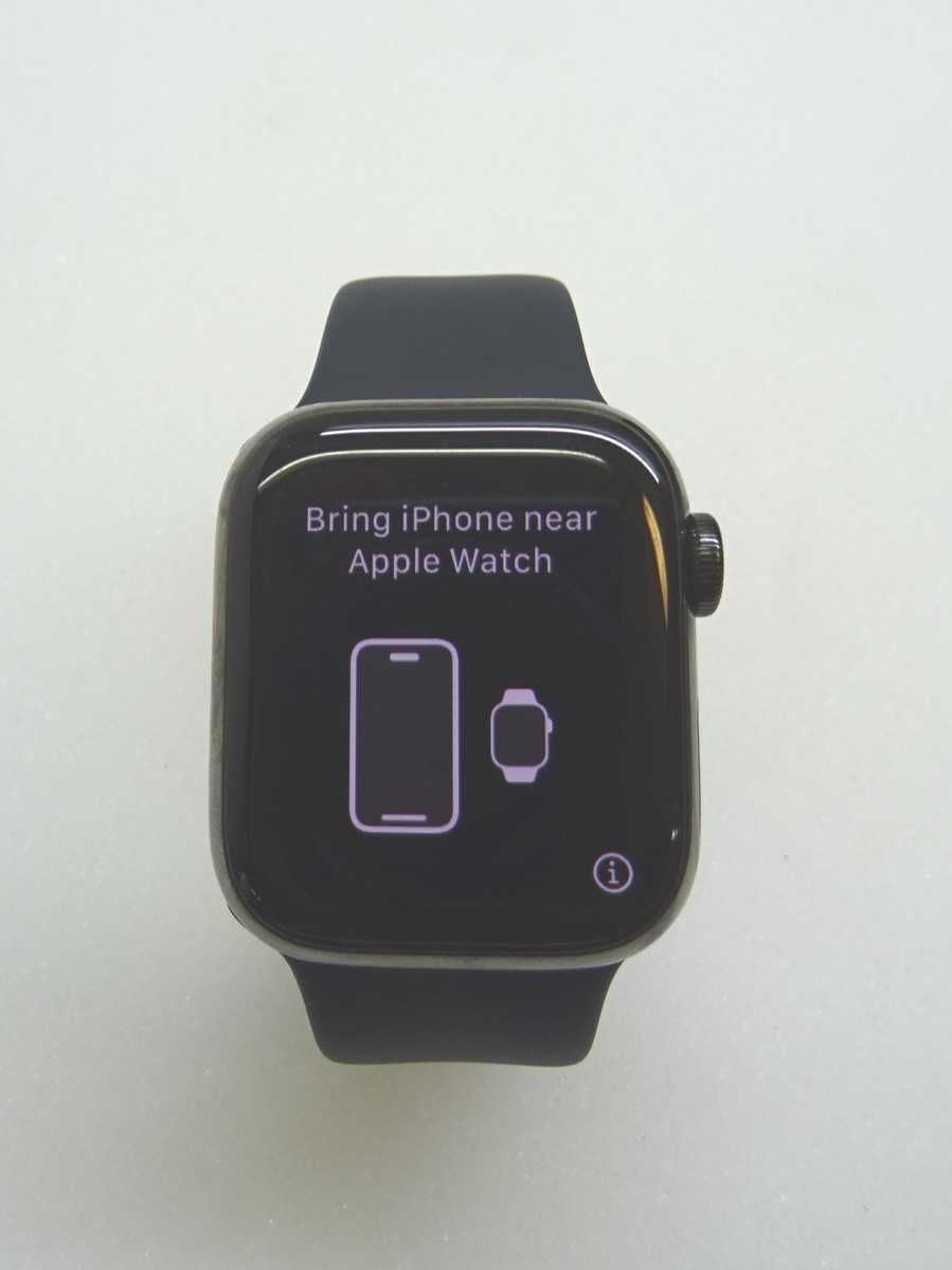 Apple Watch 8 Series / 45mm GPS + Cellular