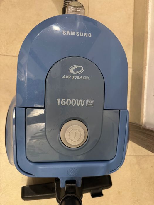 Aspirator Samsung, fara sac, 1600W