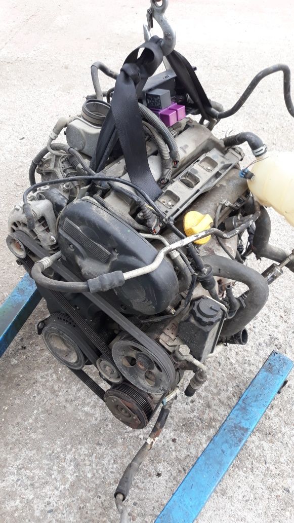 Motor opel vectra b