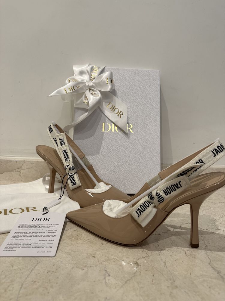 Нови обувки Dior колекция 23