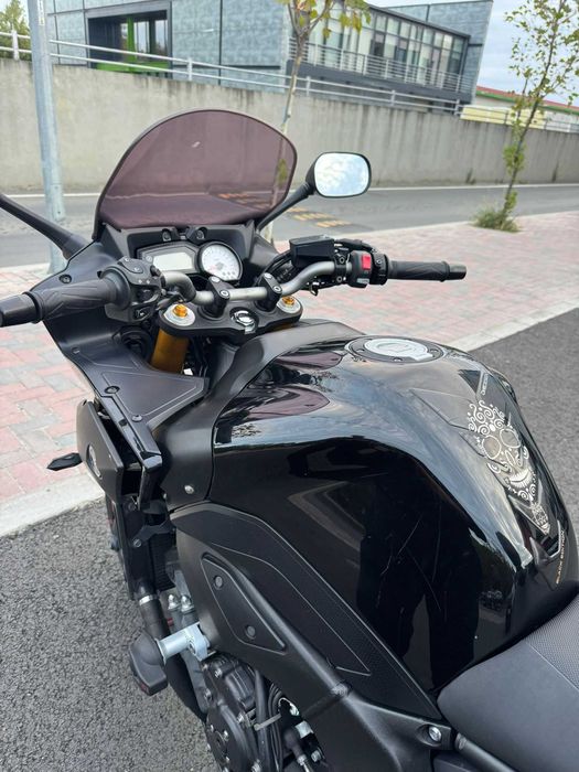 Se vinde Yamaha FZ8
