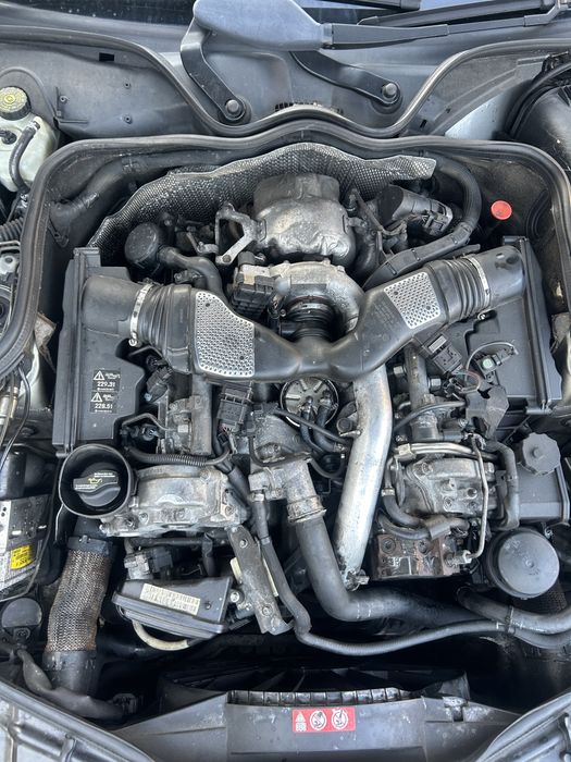 Piese Caroserie Mecanica  Mercedes Cls 320 w219  3.0v6