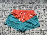 Nike original дамски къси гащи шорти.S