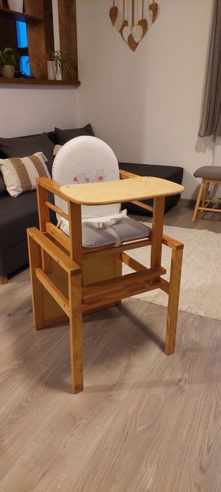 Scaun de masa pentru copii si bebe din lemn masiv 2 in 1- ca Nou