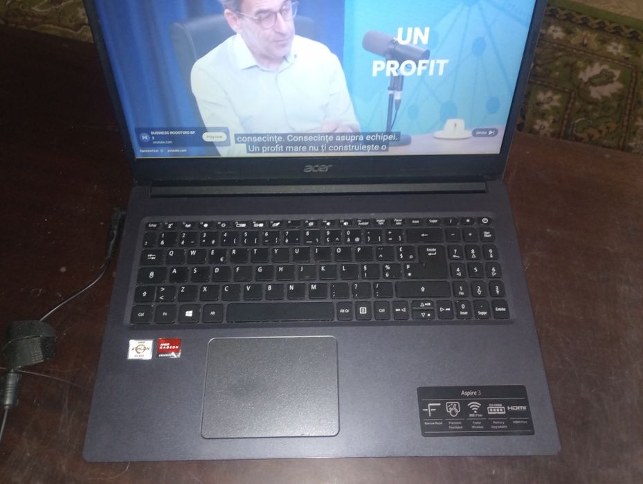 Acer Aspire 3 slim, 8 gb ram,SSD 250gb, video dedicat 2 gb, baterie ok