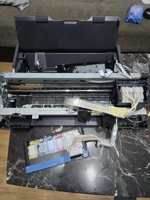 Imprimanta Epson L1800 defecta