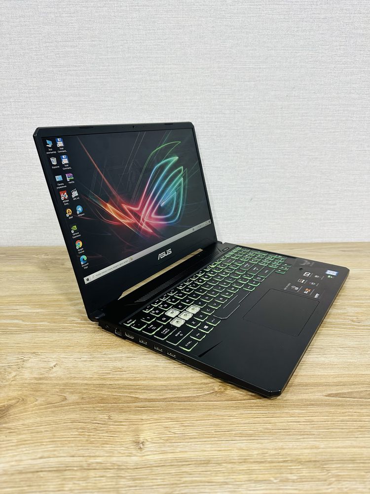 12 Ядерный ASUS TUF Core i7+GTX1650 Топовая Видеокарта, Идеал состояни