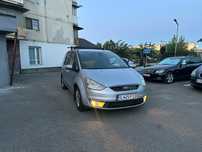 Vând Ford Galaxy 7 locuri!
