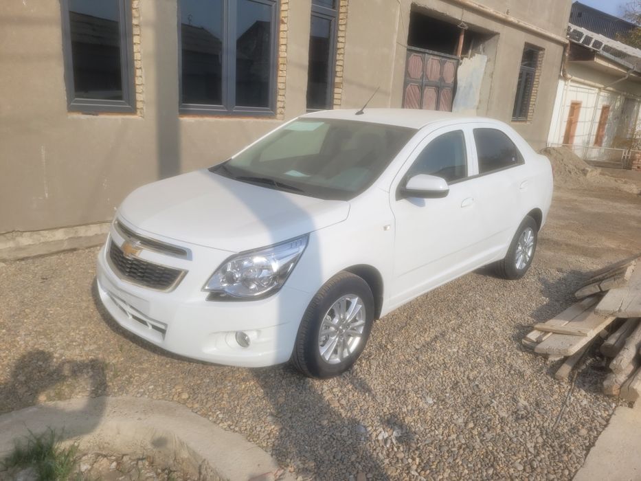 Шевролет.   кобалт