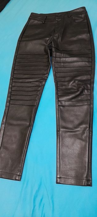 Отдам вещи женские