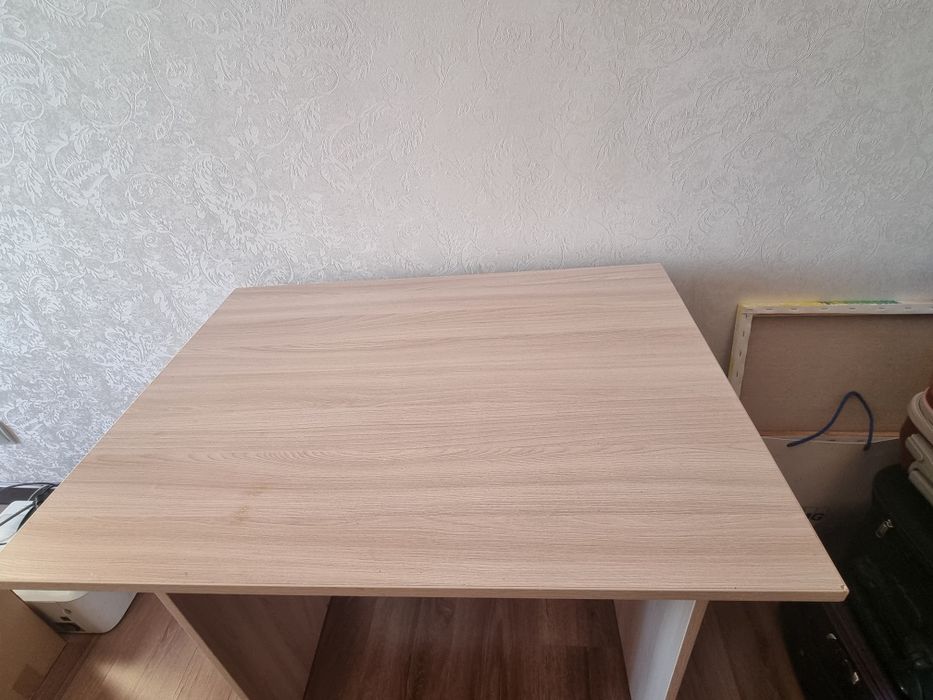 Продается рабочий стол