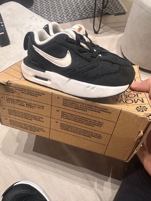Продавам детски маратонки Nike Air Max Dawn 7C 13 cm, EUR 23.5