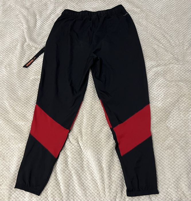 Pantaloni jordan