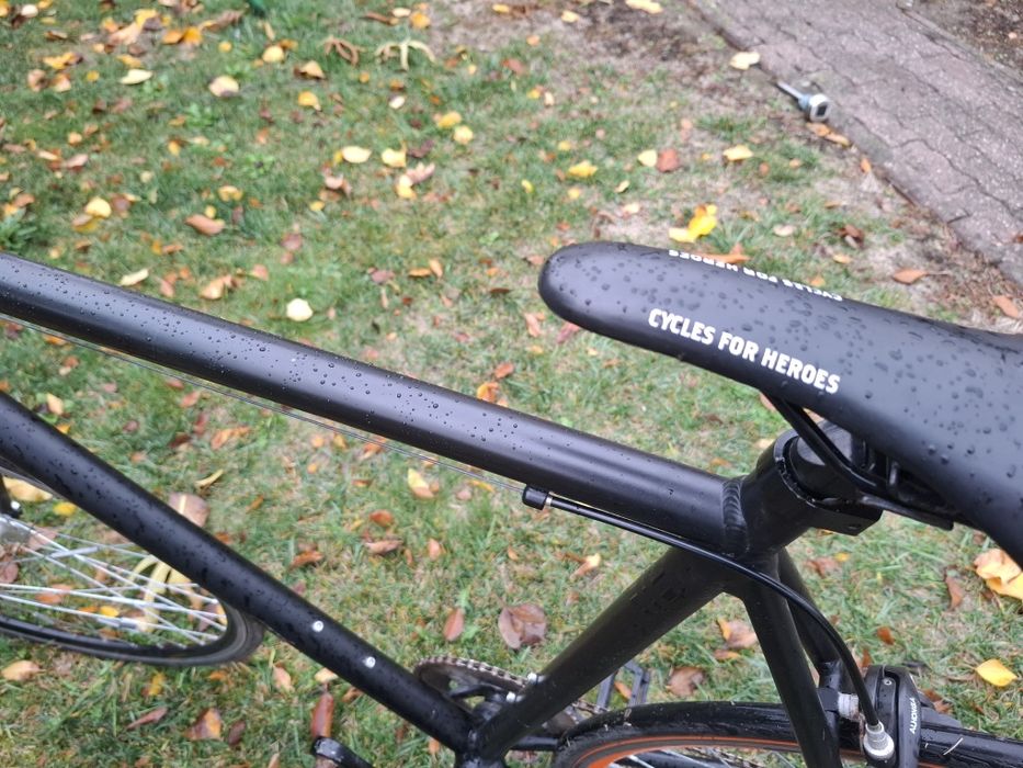 Bicicletă fixie de 28 super ușoară