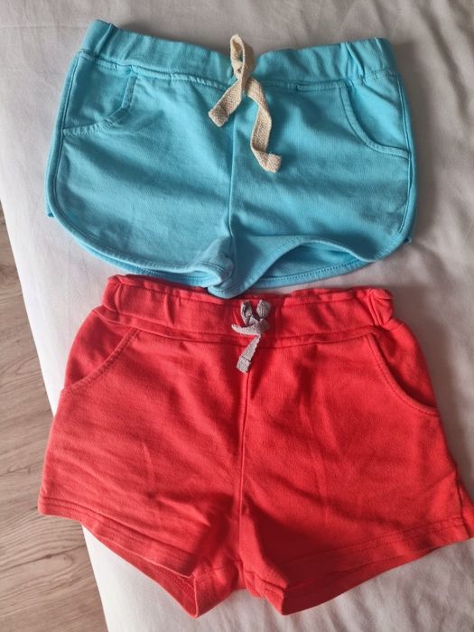 Pantaloni scurti fetite 5-6 ani