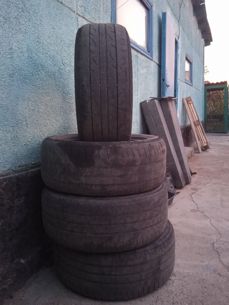 Автошины 225/55R16 95