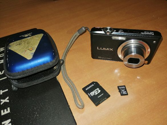 Продавам 10 мегапиксела фотоапарат Panasonic LUMIX FX35 с подарък