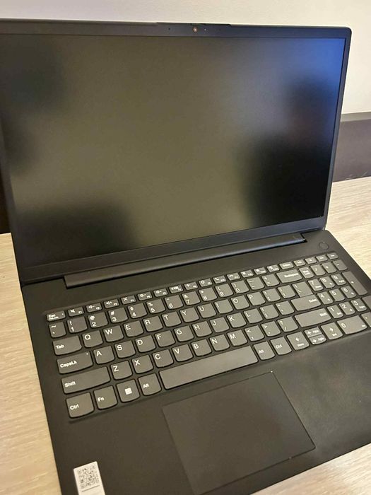 Laptop Lenovo G15 V2 ITL