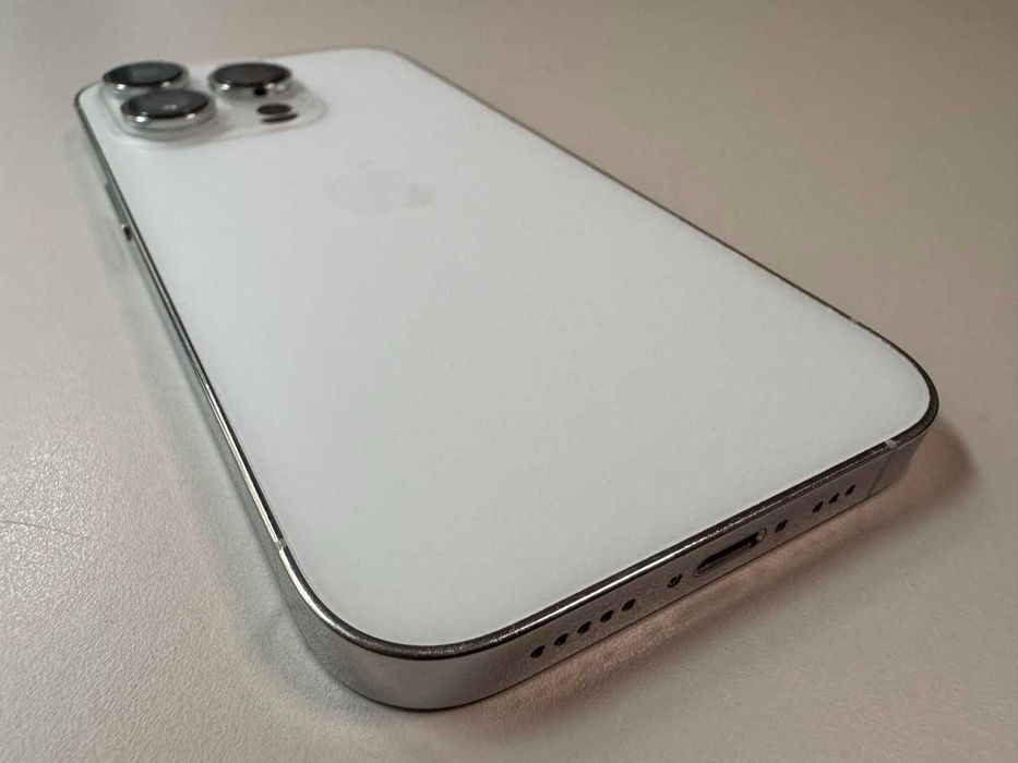  Apple / iPhone 14 Pro / 128 Gb / Silver