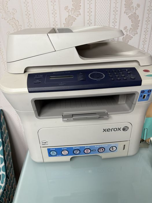 Multifunctionala Xerox 3220