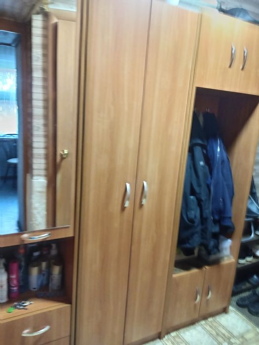 Продам шкаф для прихожей (прихожка)