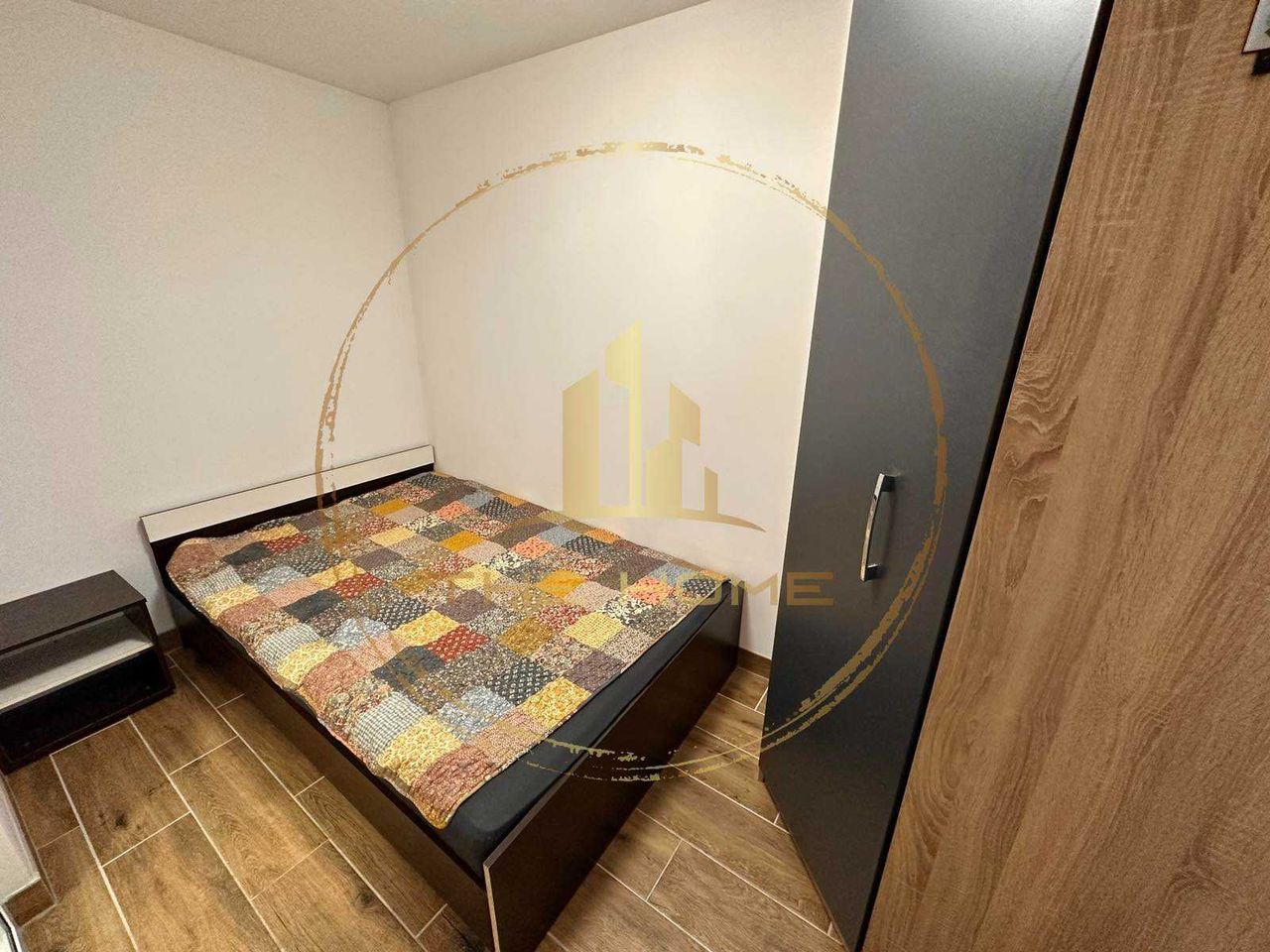 Дава се под наем Двустаен апартамент в Варна, Център - 40 кв.м за 350 € - Снимка #3
