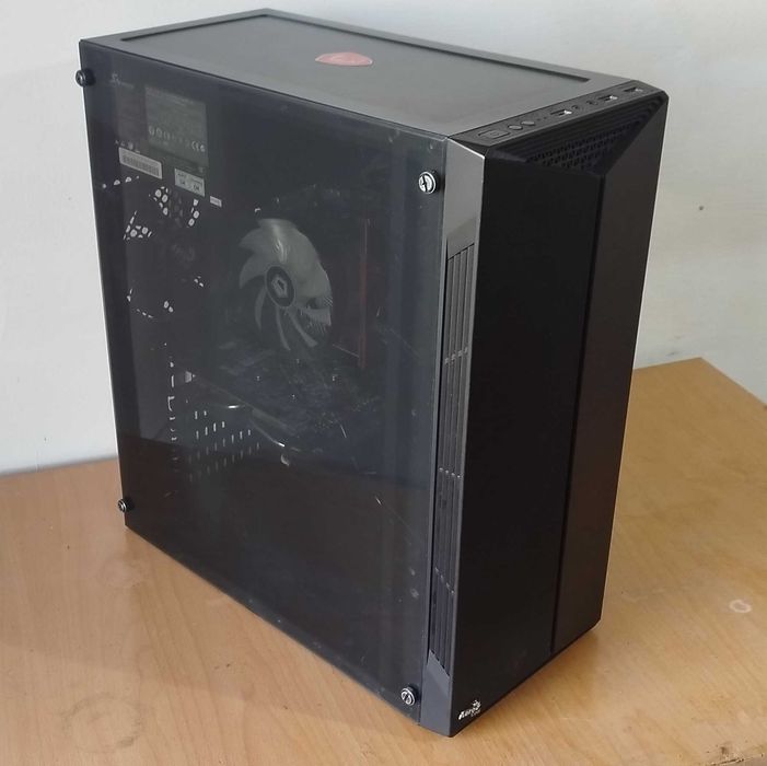 Геймърски компютър RGB, AMD Athlon 300, RX560 4GB, 8GB RAM, SSD и HDD