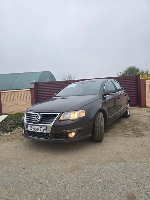 Vând Volkswagen Passat 2006