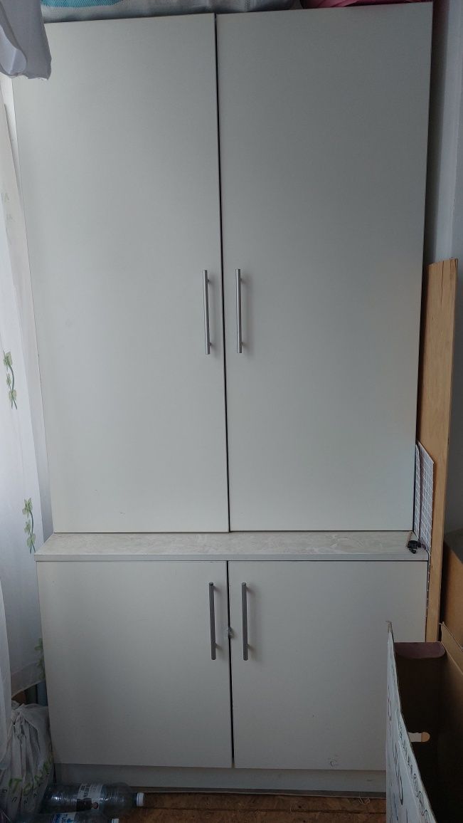 Продам шкаф в отличном состаянии