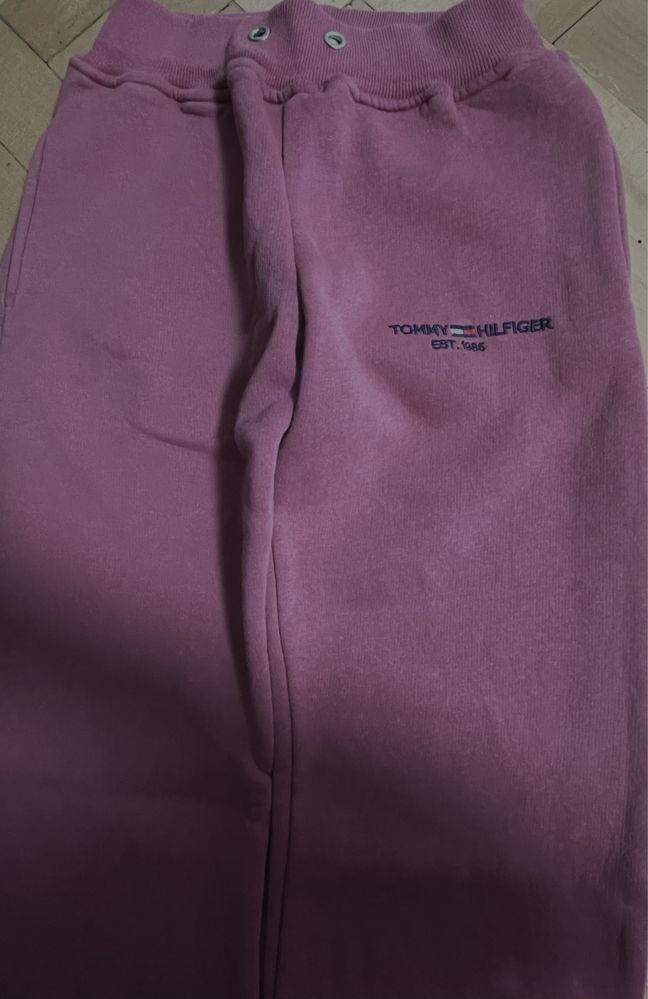 Анцунг Tommy hilfiger