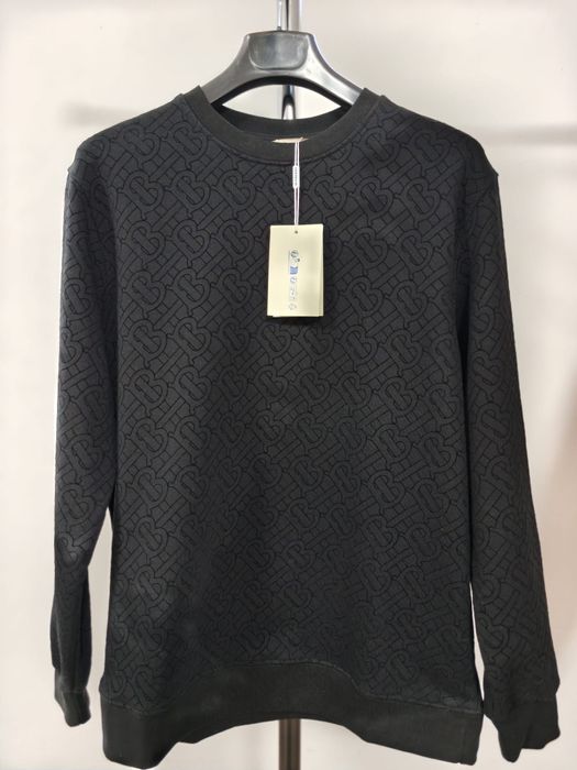 Bluze barbati modele noi