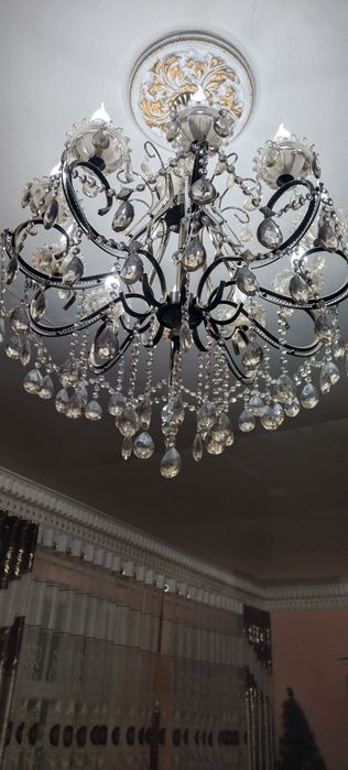 Люстра (кандил).
