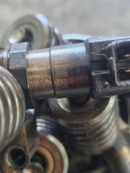 Injectoare VAG 2.0tdi 170cp - Cod  03G130073T