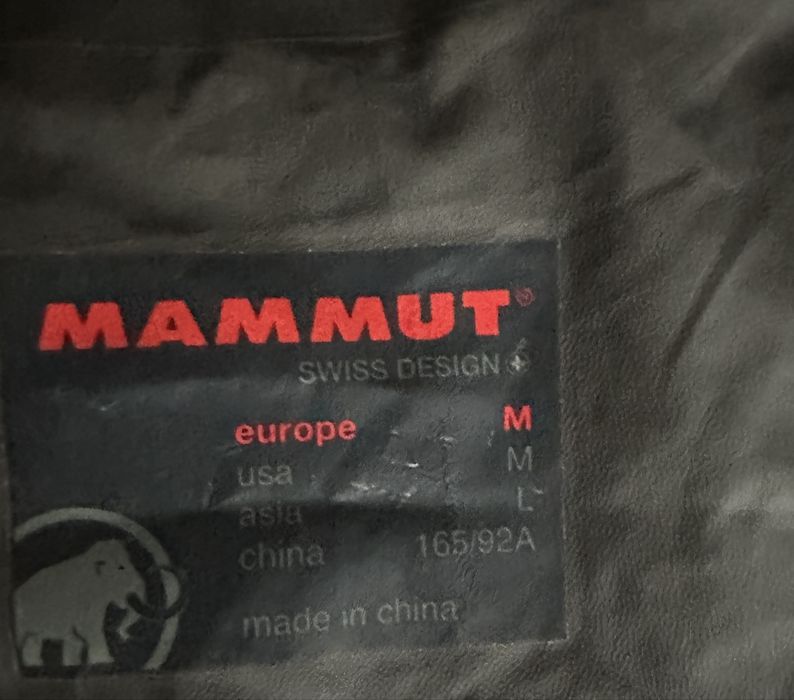 Geaca dama,Mammut Goretex, noua, M, impermeabila, wind stopper