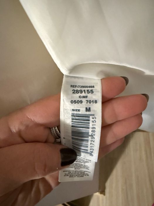 Палто на марката MNG